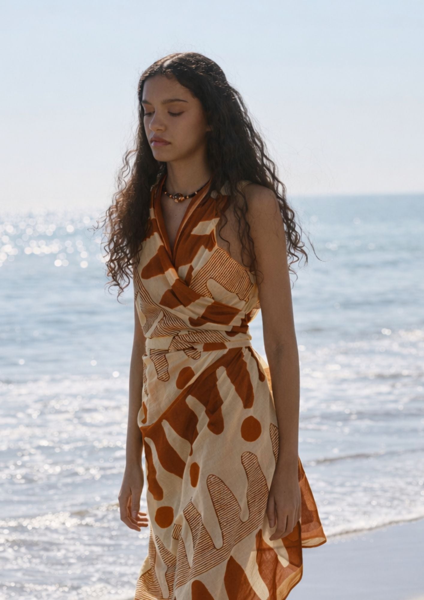 Kaia Eclipse Honey