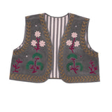 Chaleco bordado Love gris